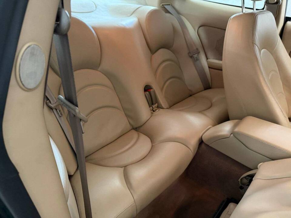 Image 9/26 of Jaguar XKR (2000)