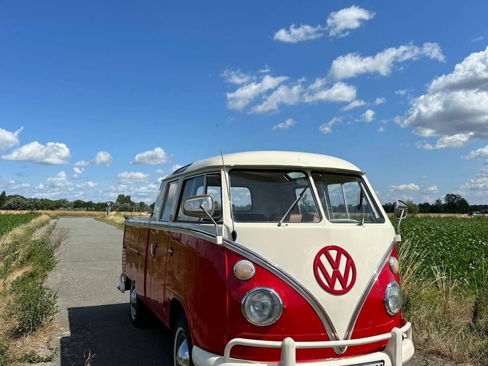 Bild 2/9 von Volkswagen T1 Pritsche Doppelkabine (1964)