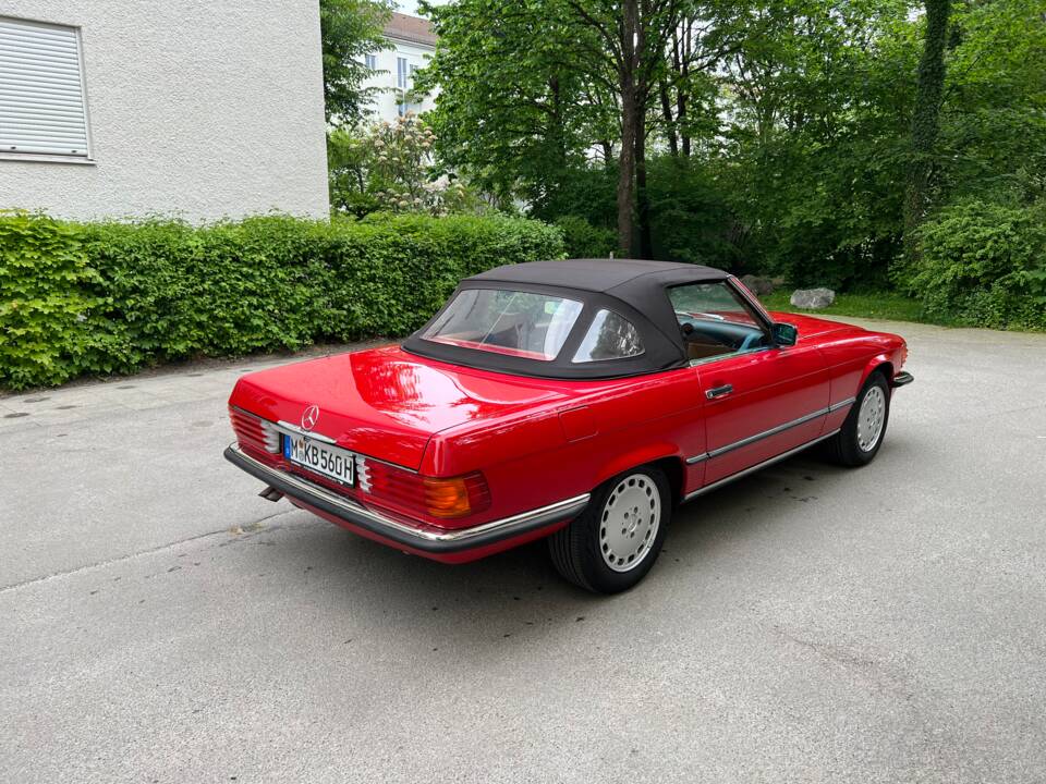 Image 13/27 de Mercedes-Benz 560 SL (1988)