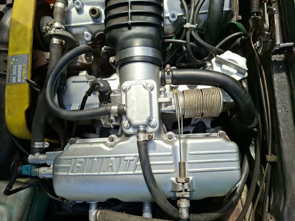 Imagen 19/19 de FIAT 124 Pininfarina Spidereuropa (1982)