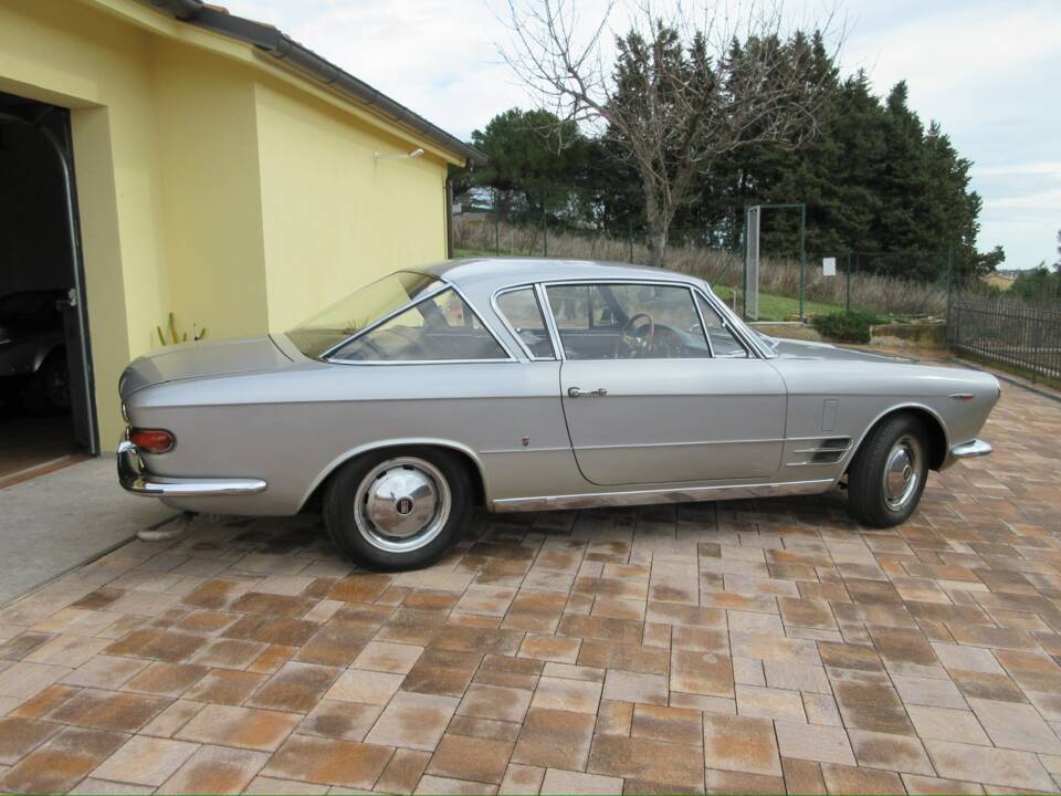 Afbeelding 7/33 van FIAT 2300 S Coupé (1967)