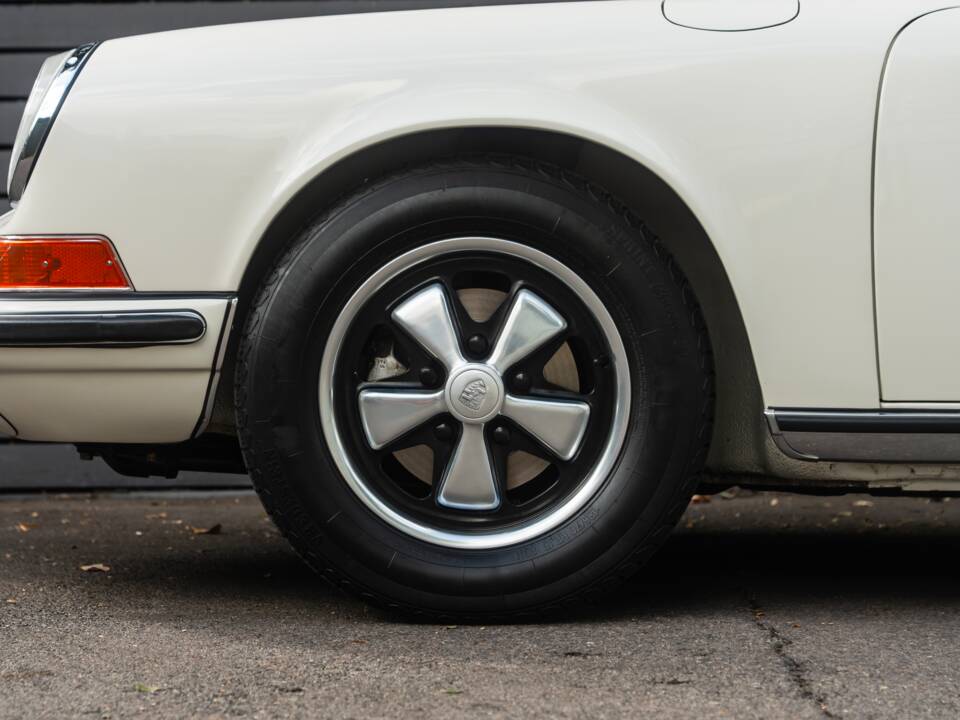 Afbeelding 3/60 van Porsche 911 2.2 T (1971)