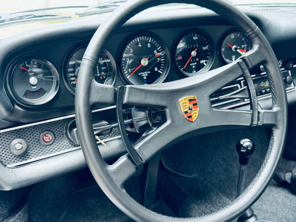 Afbeelding 14/62 van Porsche 911 2.2 T (1970)
