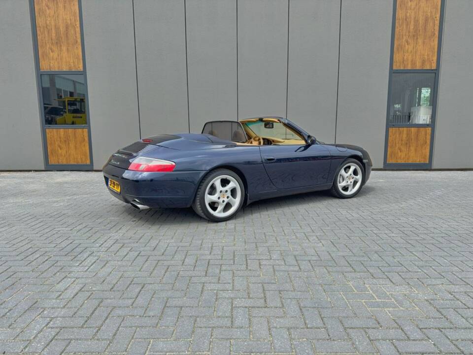 Bild 4/14 von Porsche 911 Carrera 4 (2001)