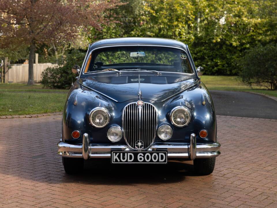 Image 50/50 de Jaguar Mk II 3.8 (1966)