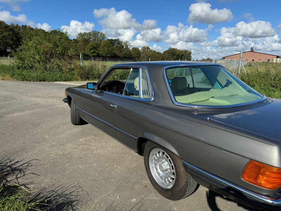 Imagen 79/196 de Mercedes-Benz 380 SLC (1980)