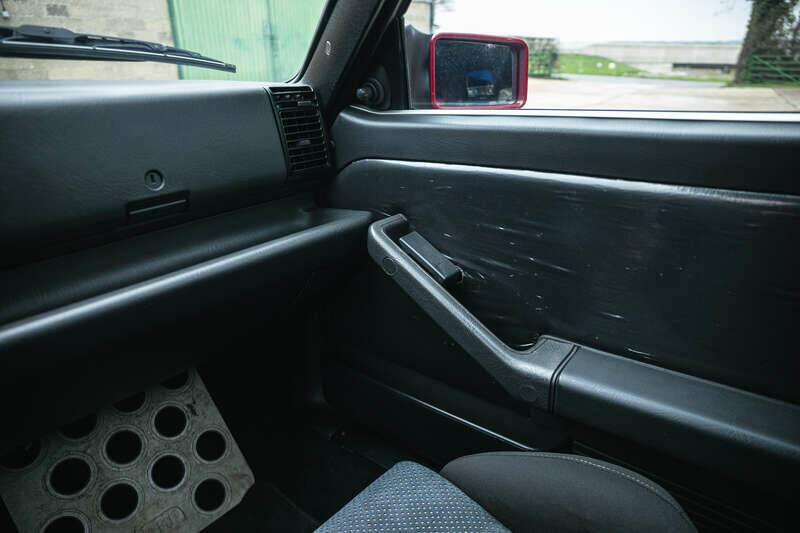 Image 29/50 of Lancia Delta HF Integrale Evoluzione II (1995)