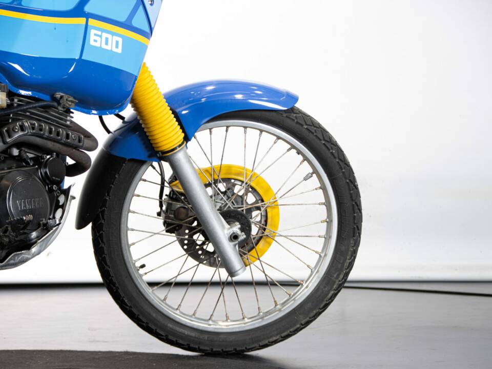 Imagen 25/50 de Yamaha XT 600 Z Ténéré (1989)