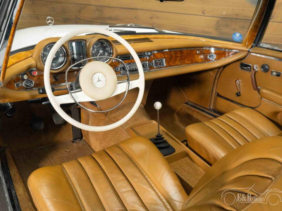 Bild 2/19 von Mercedes-Benz 280 SE (1973)