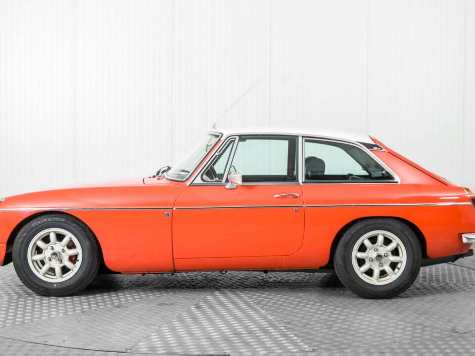 Bild 9/50 von MG MGB GT V8 SEC (1978)