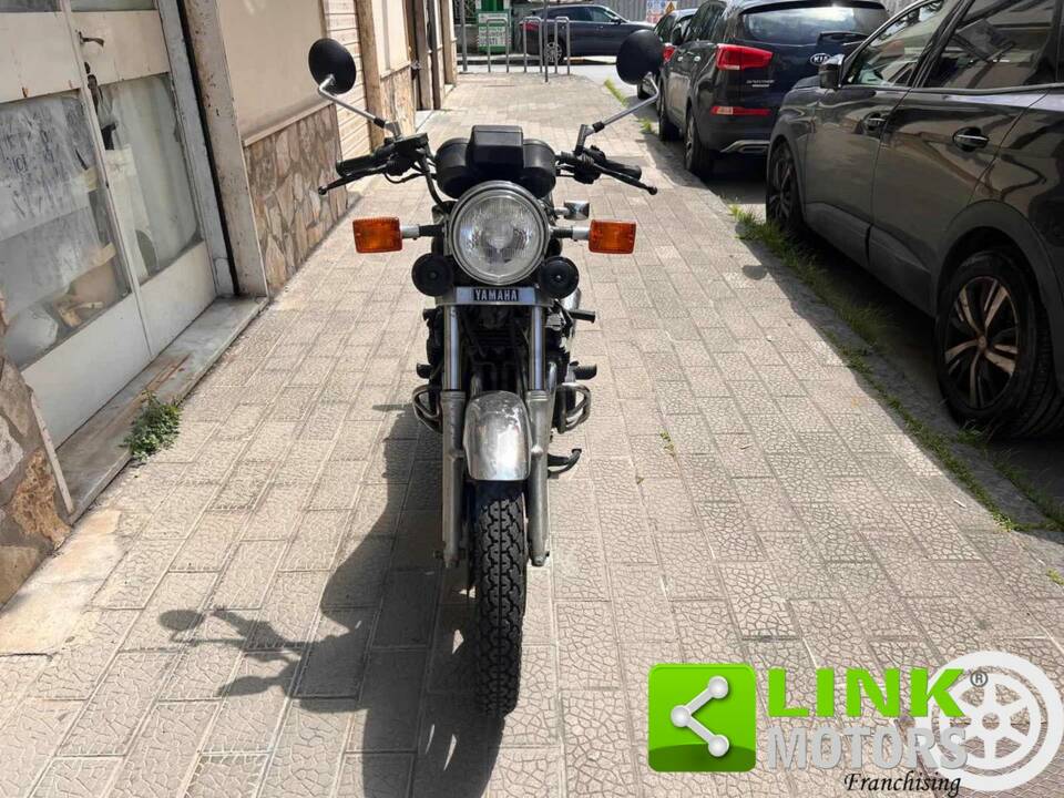 Bild 3/10 von Yamaha DUMMY (1981)