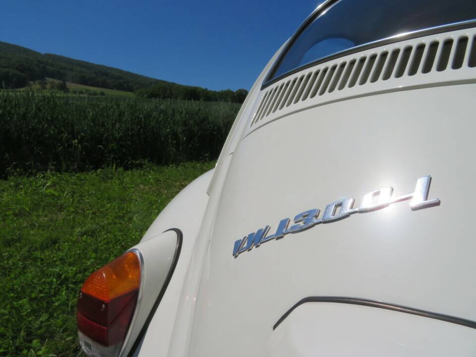 Image 16/19 de Volkswagen Kever 1300 (1970)