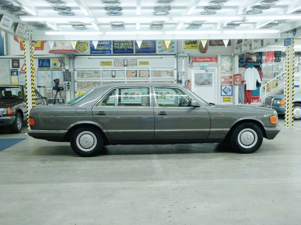 Bild 47/50 von Mercedes-Benz 500 SEL (1983)