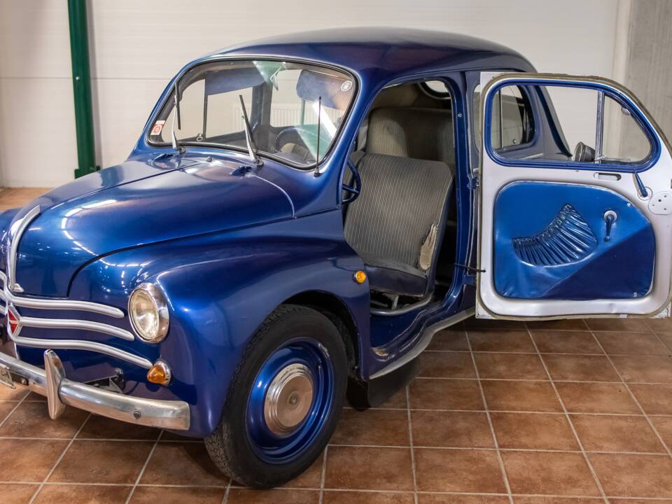Bild 4/23 von Renault 4 CV (1960)