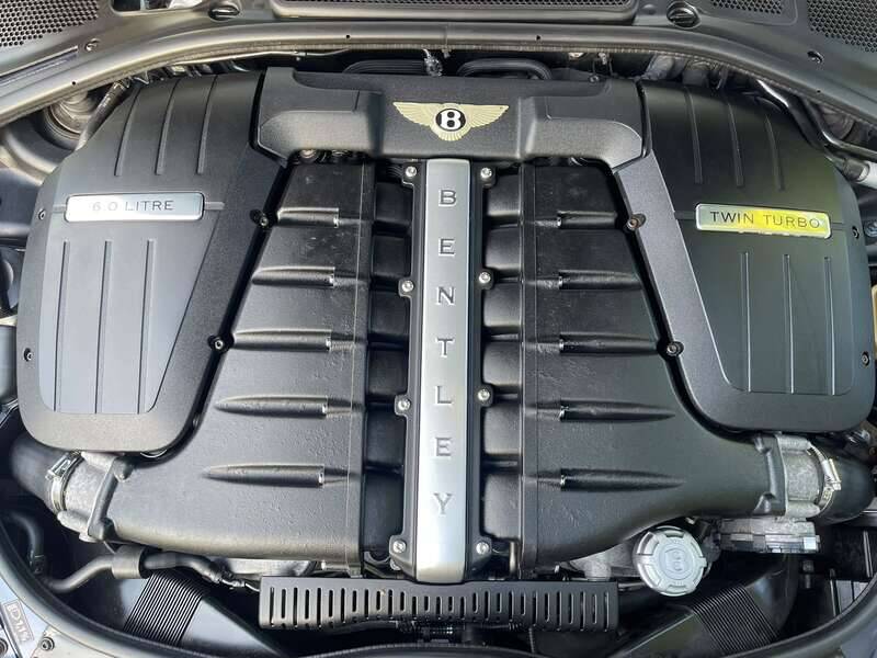 Image 13/50 de Bentley Continental Flying Spur (2010)