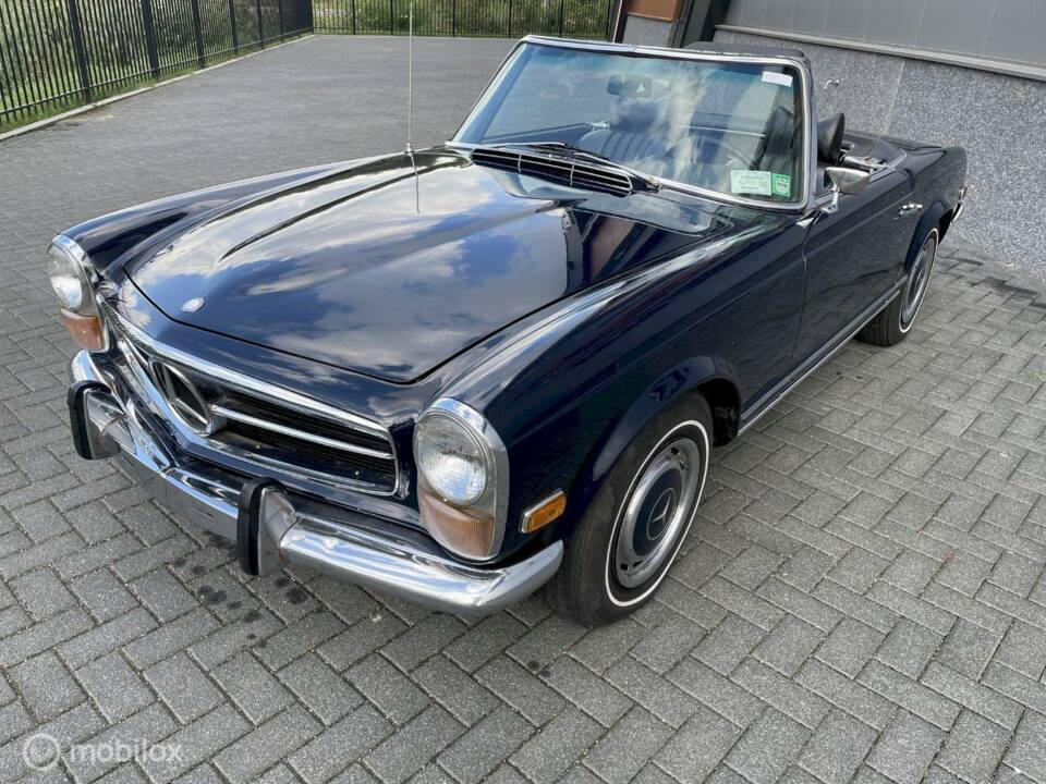 Imagen 3/8 de Mercedes-Benz 280 SL (1970)