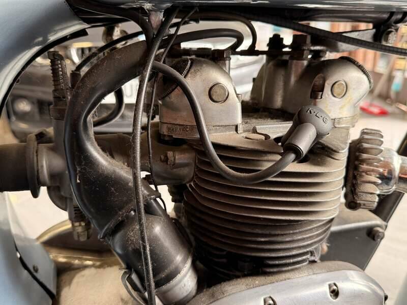 Bild 15/21 von Triumph DUMMY (1957)