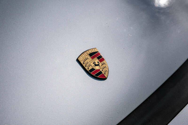 Bild 37/42 von Porsche 911 Carrera 3.2 (1989)