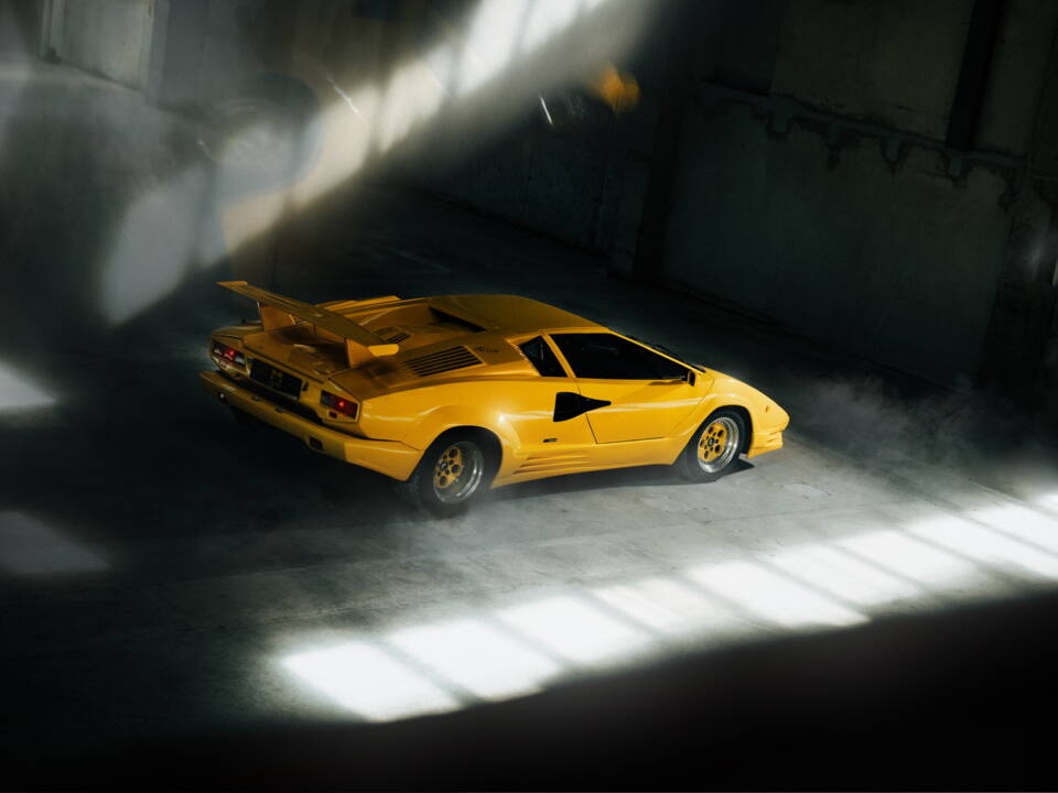 Image 3/7 de Lamborghini Countach 25th Anniversary (1990)