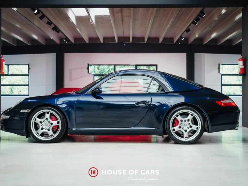 Bild 10/25 von Porsche 911 Carrera S (2005)