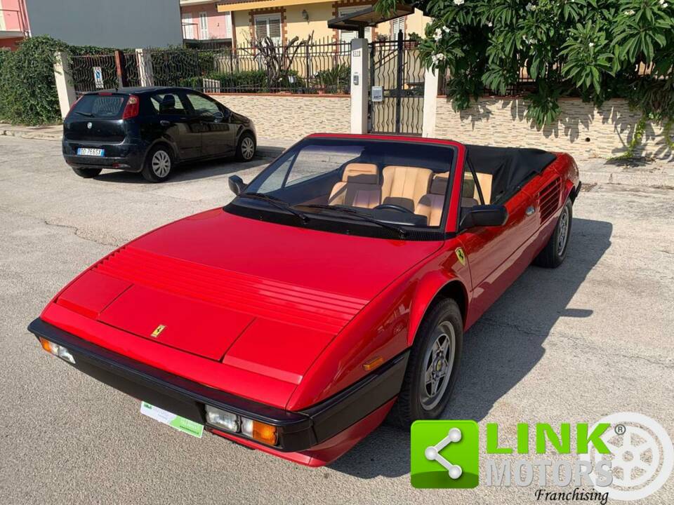 Image 5/10 of Ferrari Mondial Quattrovalvole (1985)