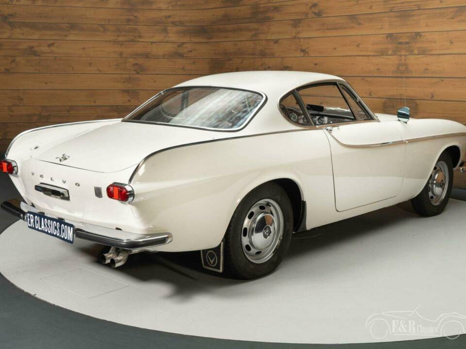 Bild 6/17 von Volvo 1800 S (1965)