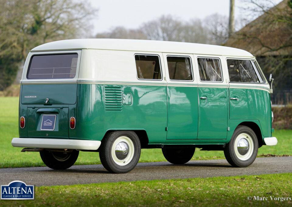 Image 16/60 of Volkswagen T1 camper (1964)