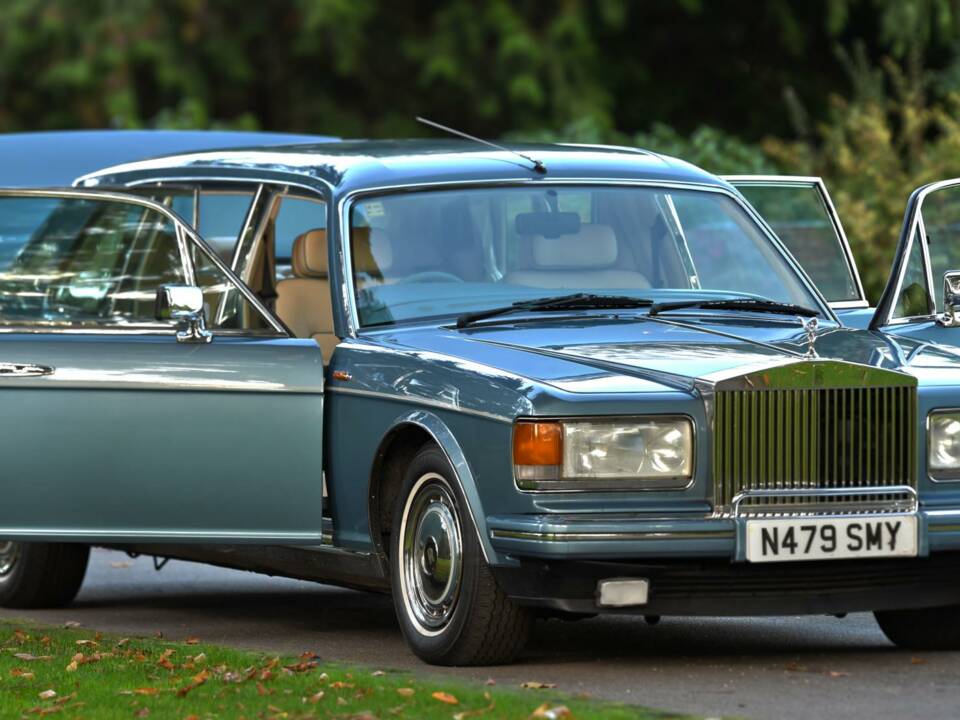 Image 23/50 of Rolls-Royce Silver Spur III (1995)