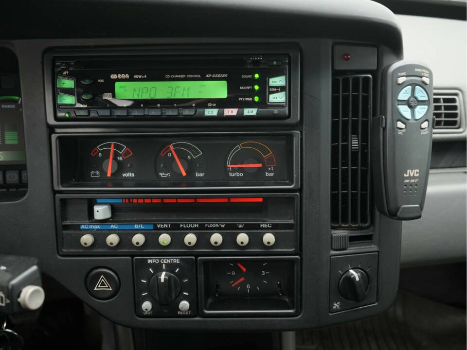 Image 19/42 of Volvo 480 Turbo (1992)