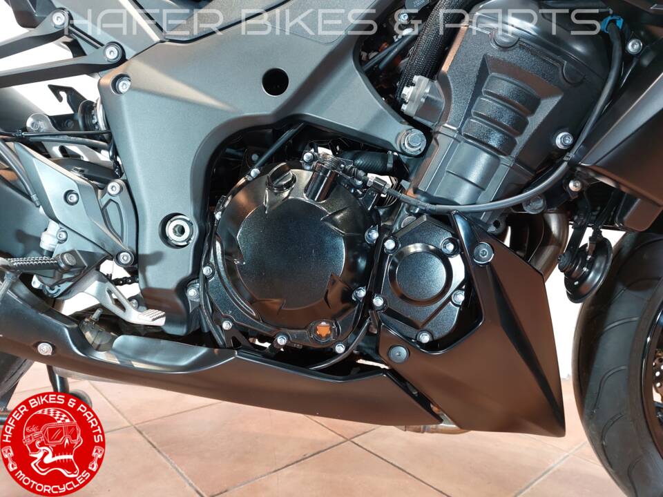 Image 24/35 of Kawasaki DUMMY (2013)