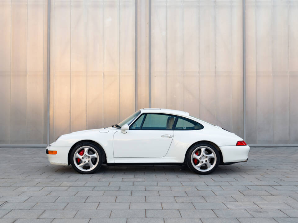 Bild 5/50 von Porsche 911 Carrera 4S (1996)