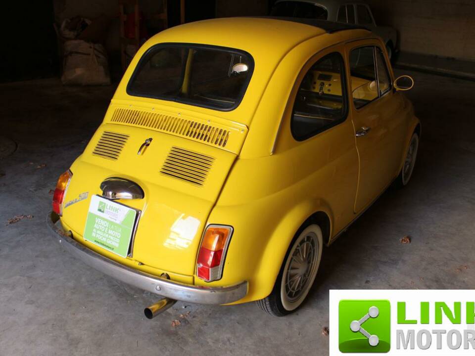 Image 3/10 de FIAT 500 F (1968)