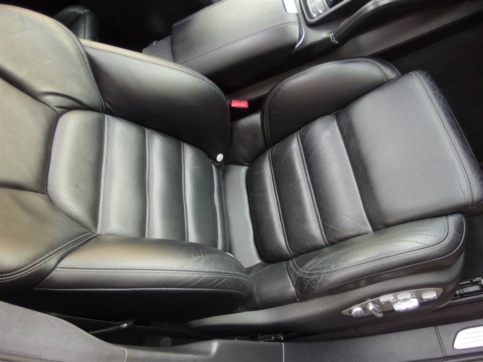 Imagen 44/97 de Porsche Cayenne Turbo (2011)