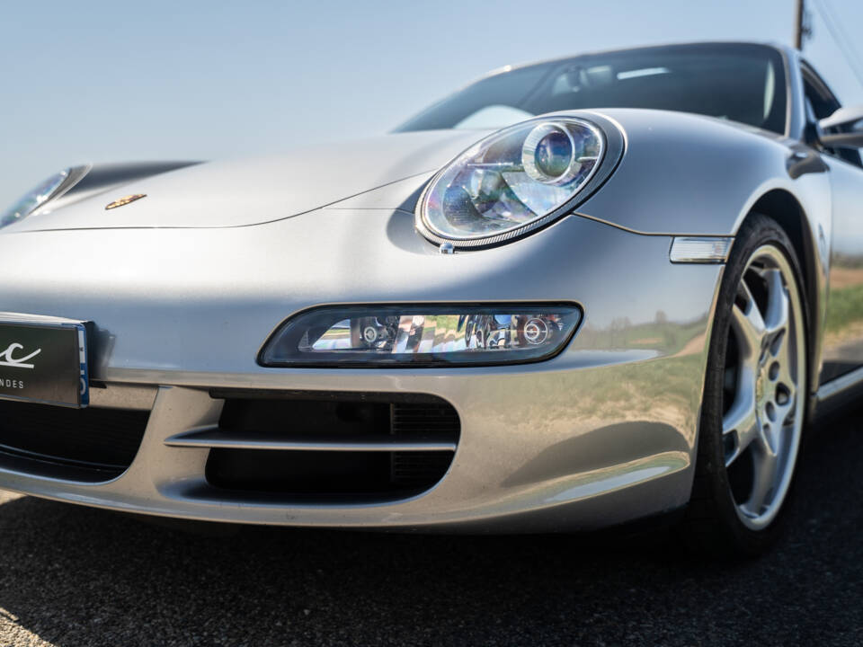 Image 27/82 of Porsche 911 Carrera 4S (WLS) (2006)