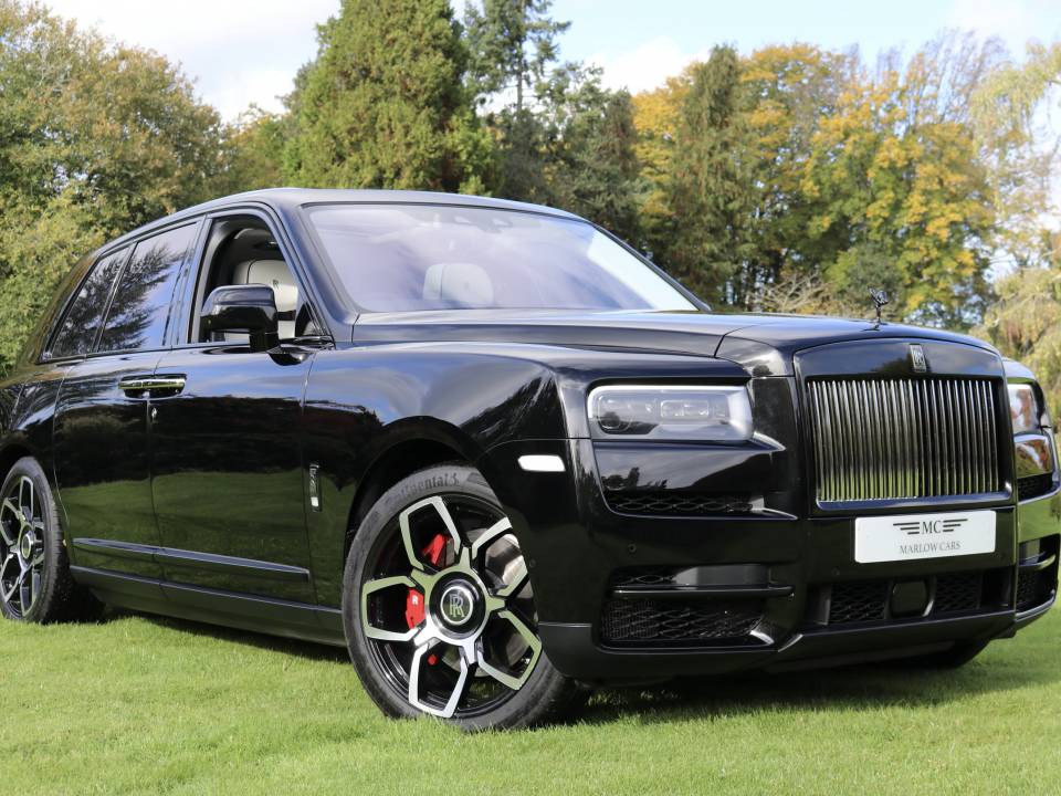 Image 2/100 of Rolls-Royce Cullinan Black Badge (2021)