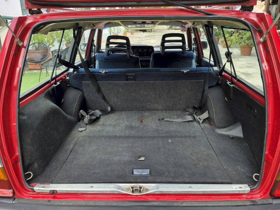 Bild 34/48 von Volvo 245 Super Polar (1992)