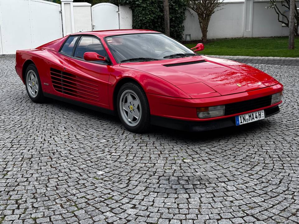 Image 2/59 of Ferrari Testarossa (1990)