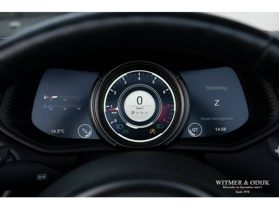 Image 7/41 de Aston Martin DB 11 Volante (2018)