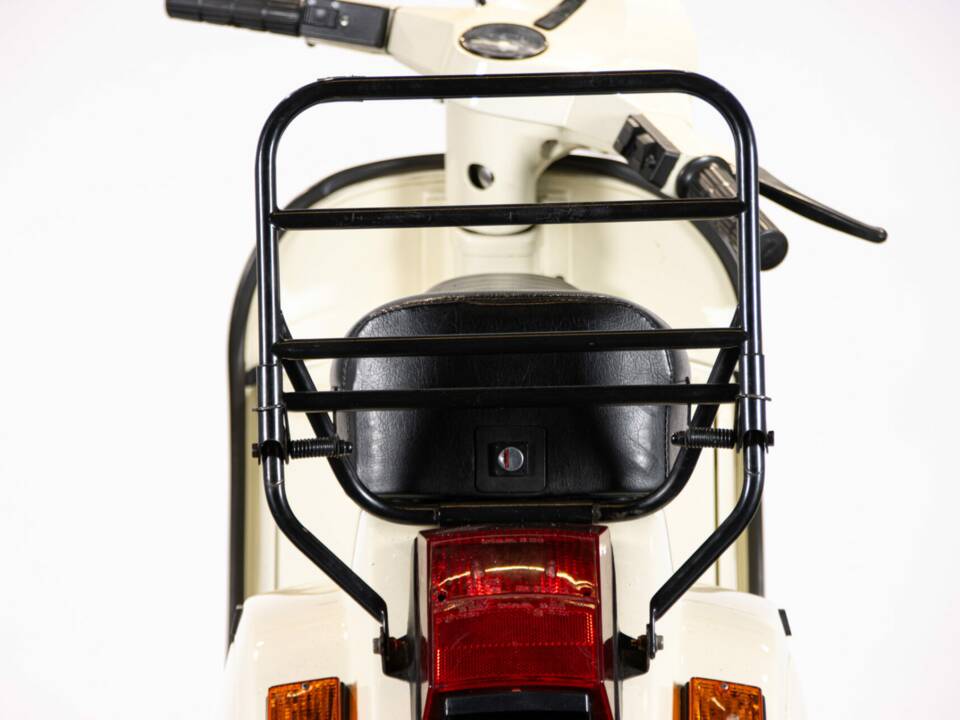 Bild 35/49 von Piaggio Vespa PK 125 S (1984)