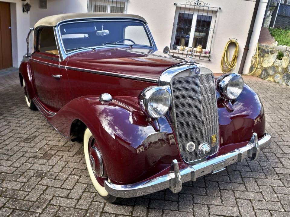 Image 10/49 of Mercedes-Benz 170 S Cabriolet A (1947)