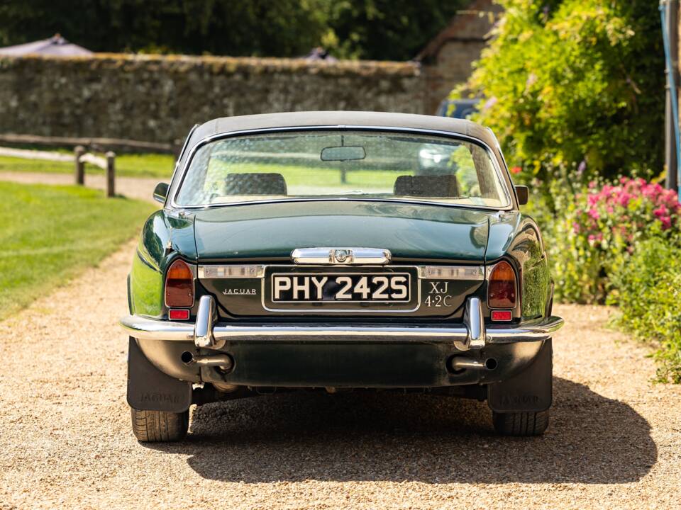 Bild 9/26 von Jaguar XJ 6 C 4.2 (1977)