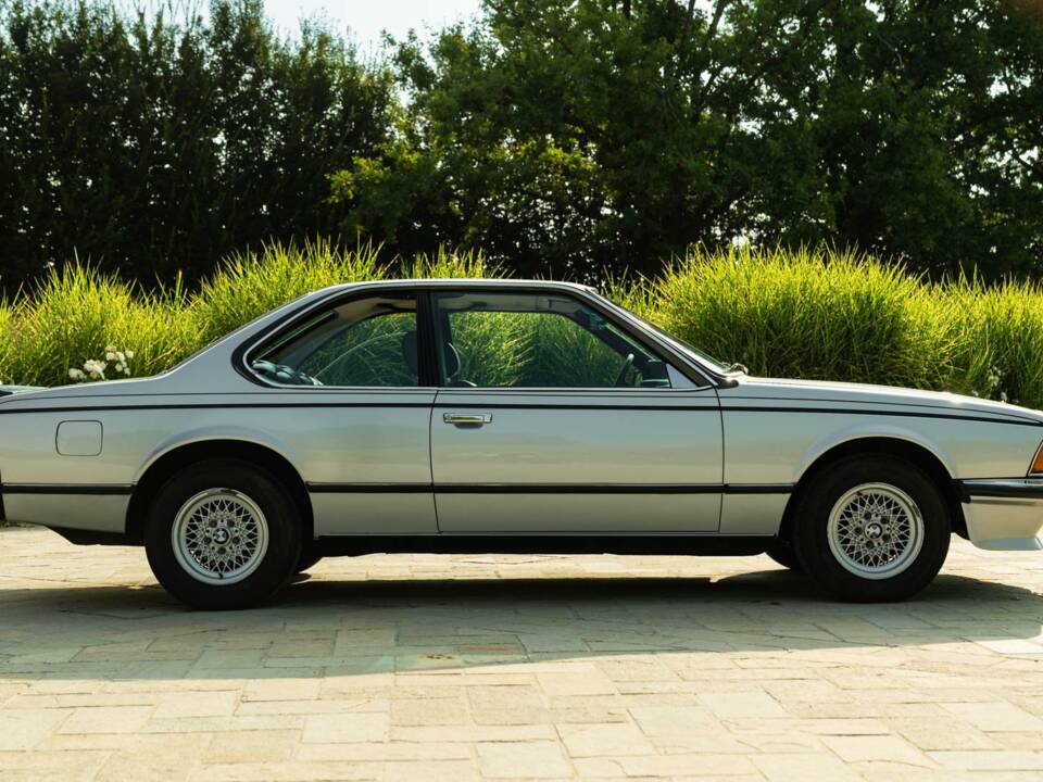 Bild 5/50 von BMW 635 CSi (1979)