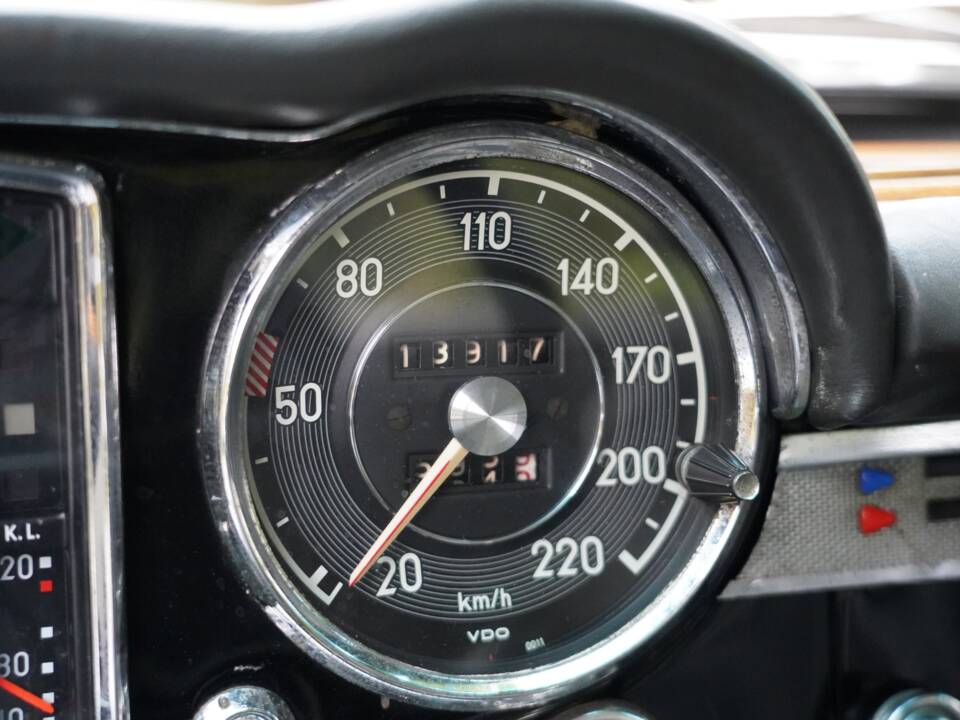 Image 4/12 of Mercedes-Benz 230 SL (1964)