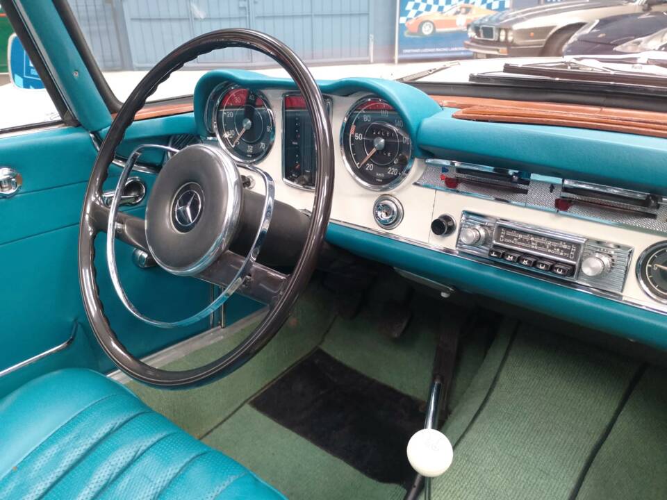 Bild 32/79 von Mercedes-Benz 230 SL (1965)