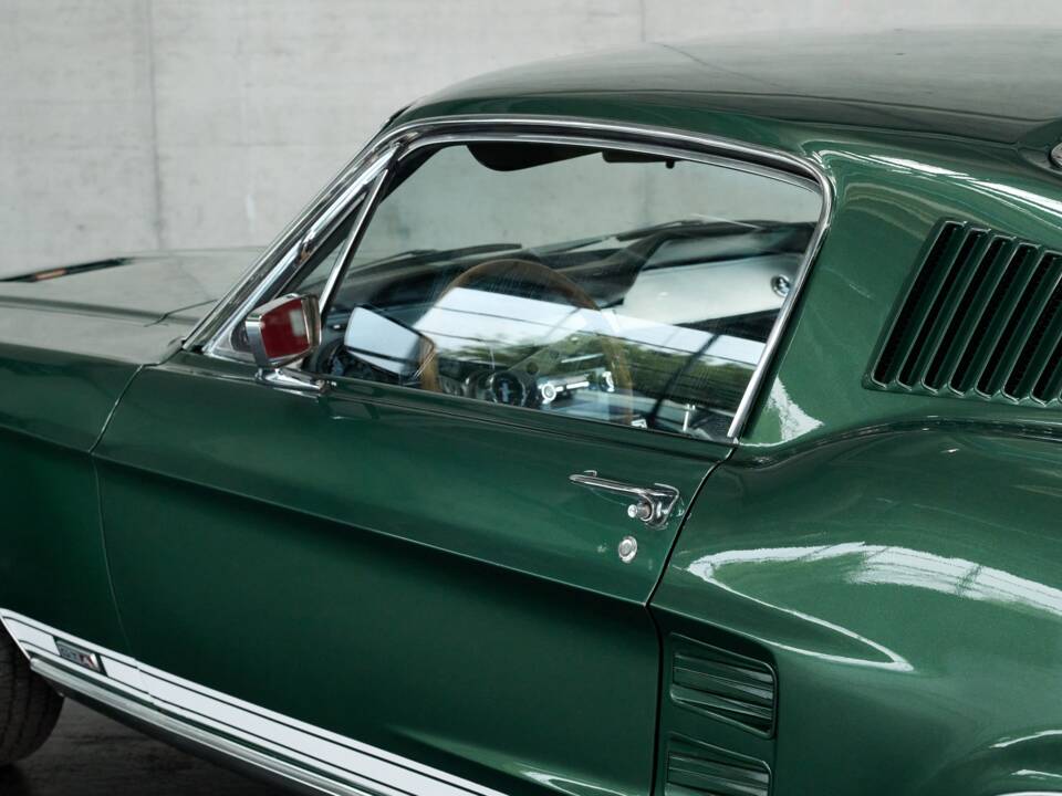 Image 23/50 of Ford Mustang 390 GTA (1967)