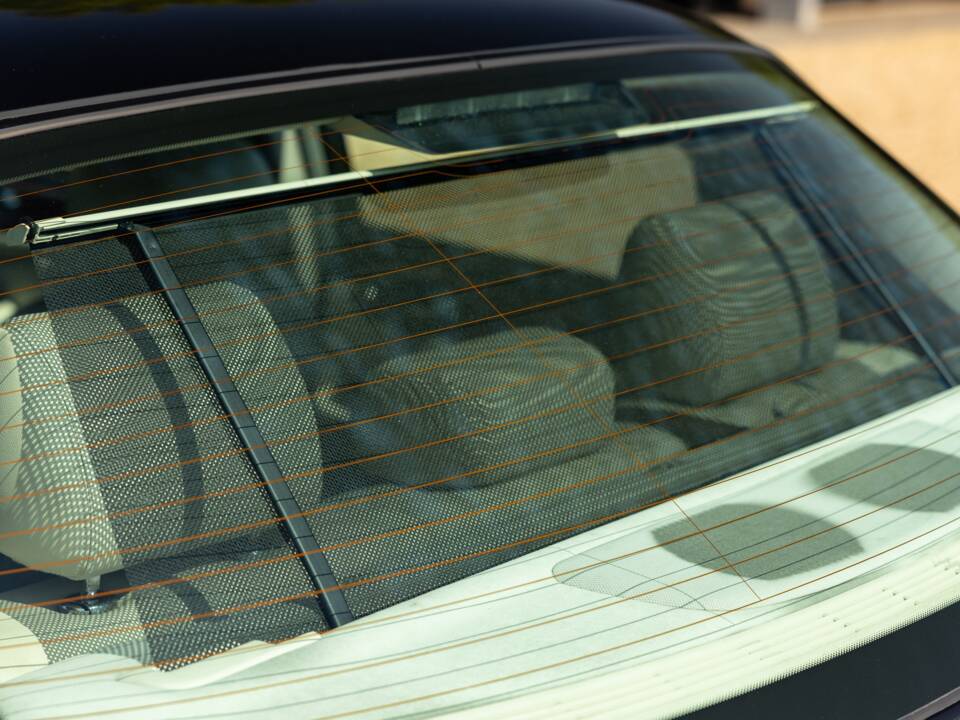 Image 35/43 of Jaguar XJR (2003)