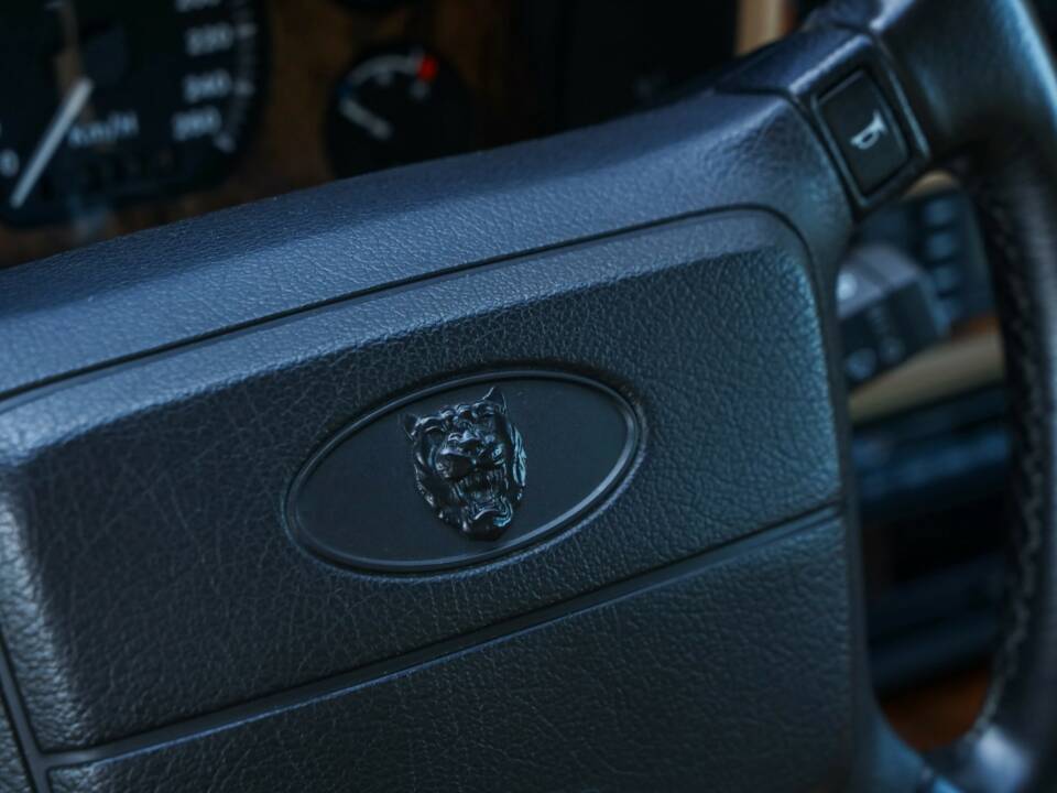 Obraz 45/50 pojazdu Jaguar XJS 4.0 (1994)