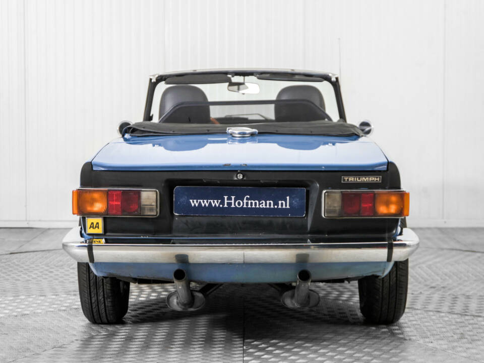 Immagine 13/50 di Triumph TR 6 (1973)