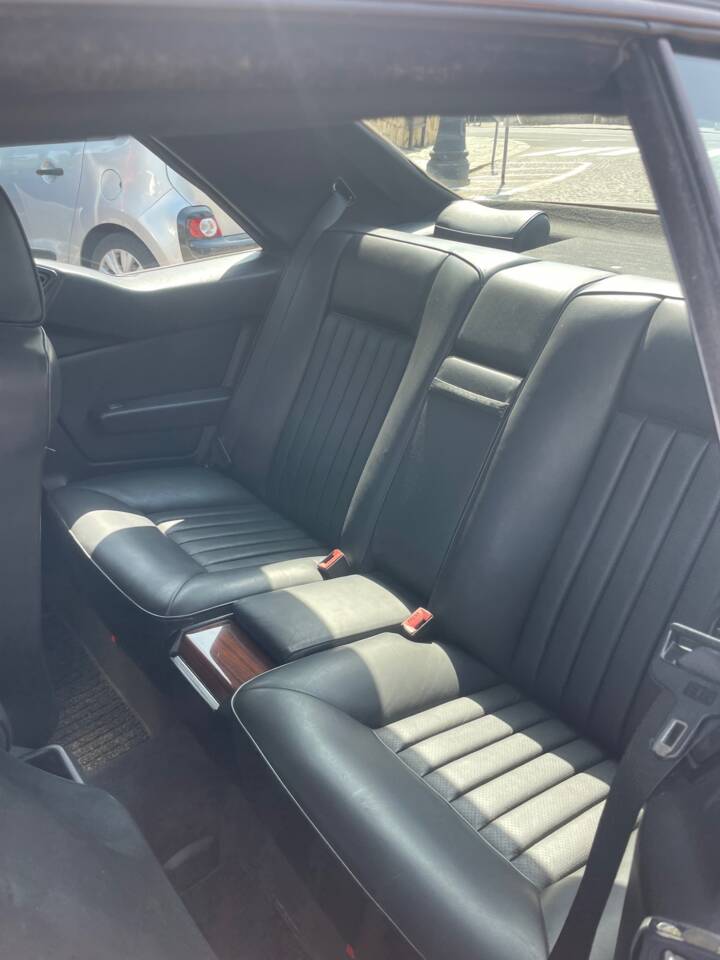 Immagine 8/16 di Mercedes-Benz 300 CE (1989)