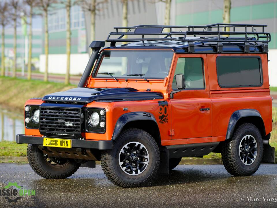 Image 20/41 of Land Rover Defender (2016)